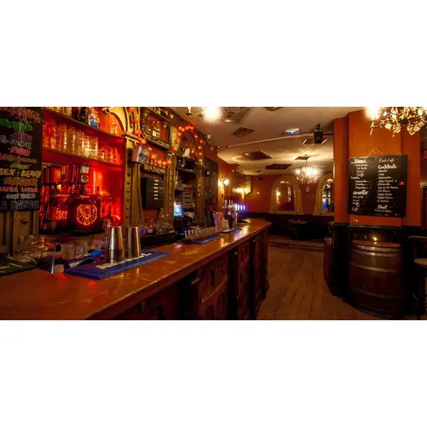 La MaiZon Bar