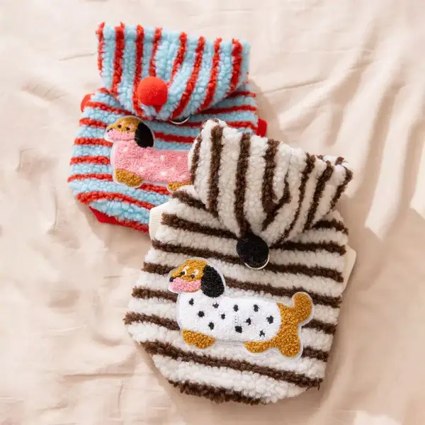 Pull avec pompon rayé pour petit chien